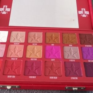 Jeffree Star Blood Sugar palette